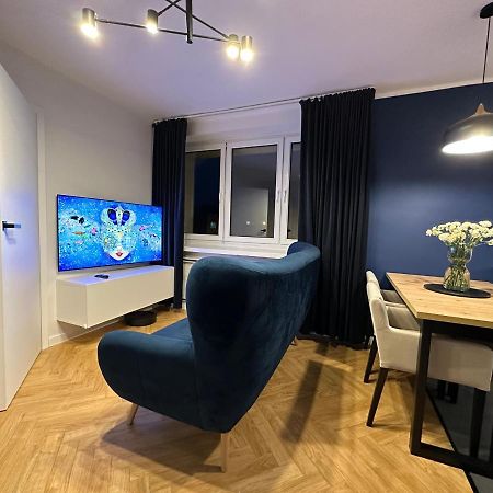 Maly Kwadrat Katowice Apartment Luaran gambar