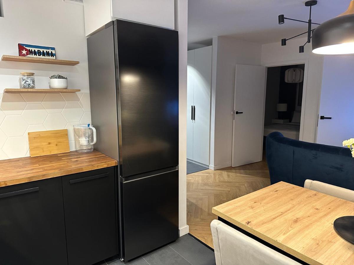 Maly Kwadrat Katowice Apartment Luaran gambar